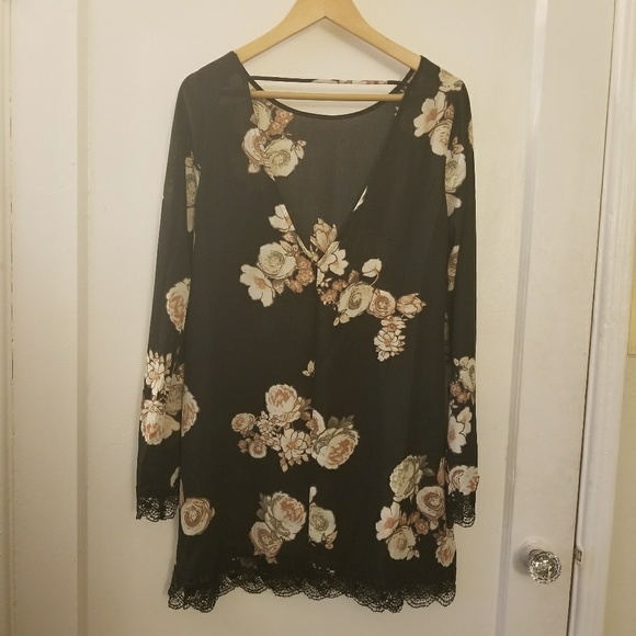 Black Boho Dress with Flower Design - Picture 2 of 4